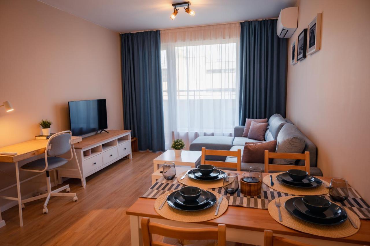 Emerald Suite With Private Parking Varna Extérieur photo