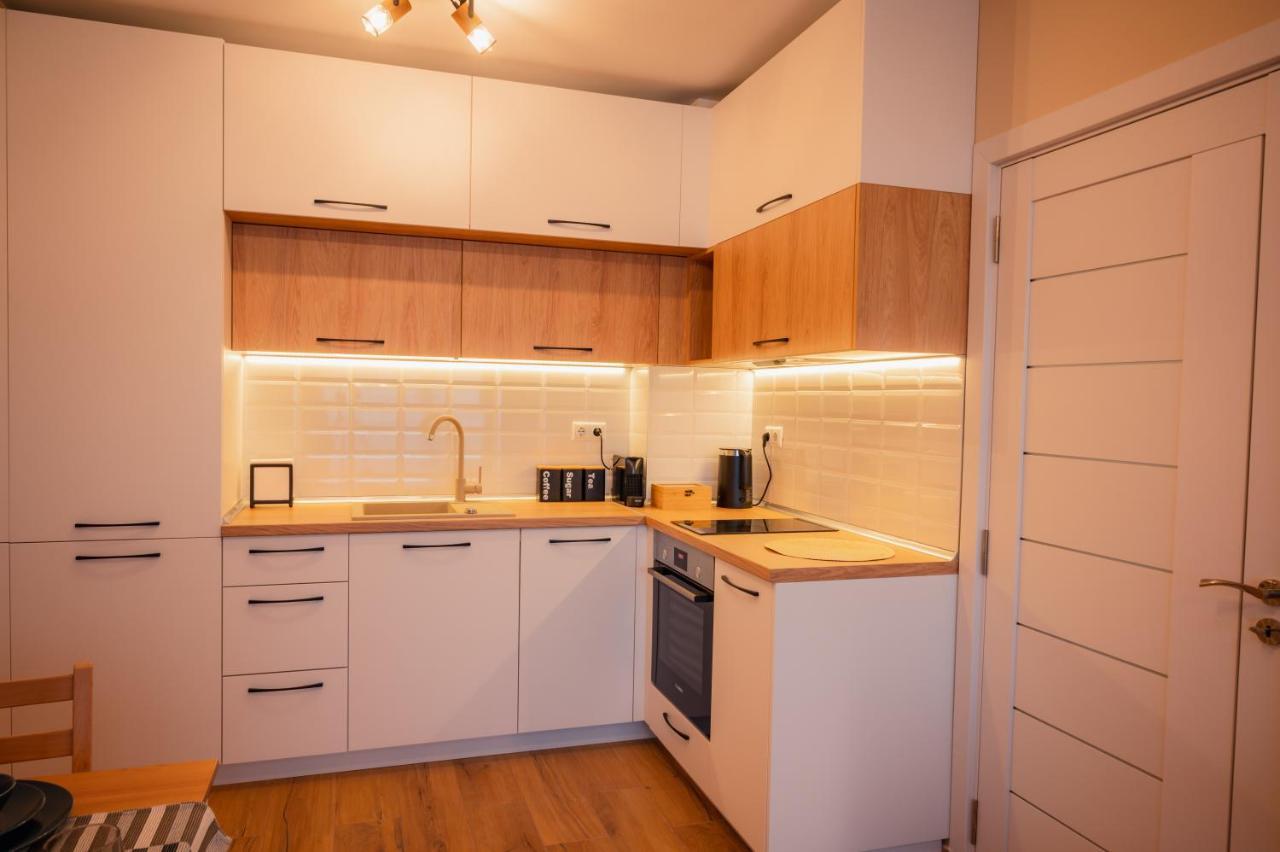 Emerald Suite With Private Parking Varna Extérieur photo