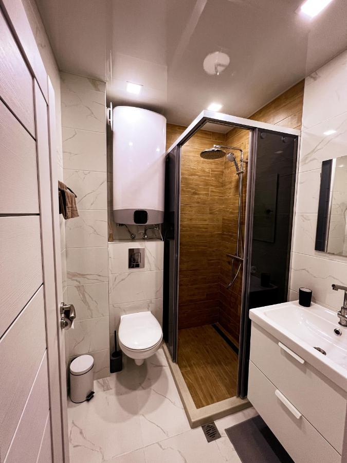 Emerald Suite With Private Parking Varna Extérieur photo