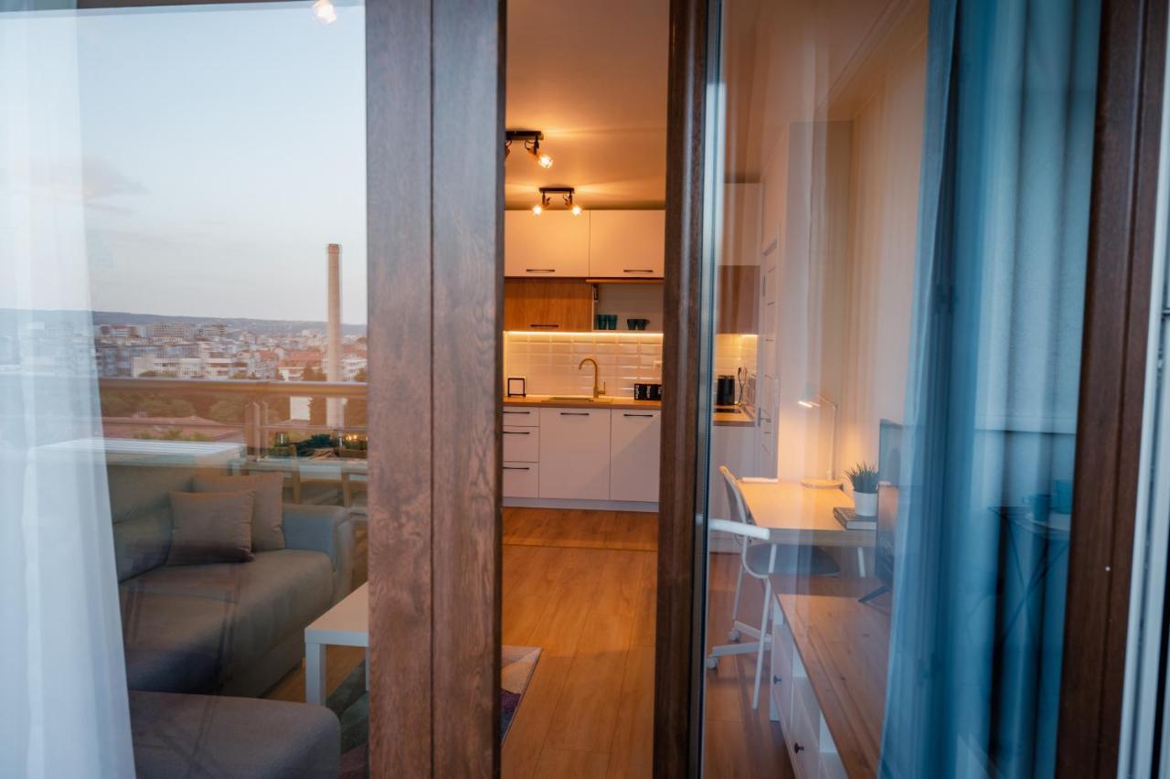 Emerald Suite With Private Parking Varna Extérieur photo